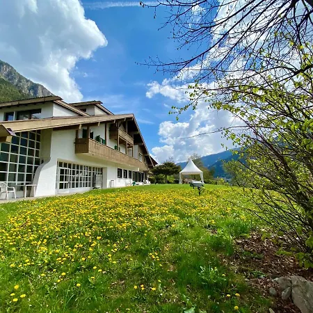 Regina Delle Dolomiti Hotel 3*