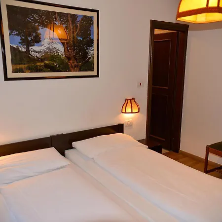 Hotel Regina Delle Dolomiti