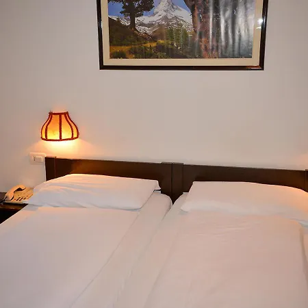 Regina Delle Dolomiti Hotel 3*